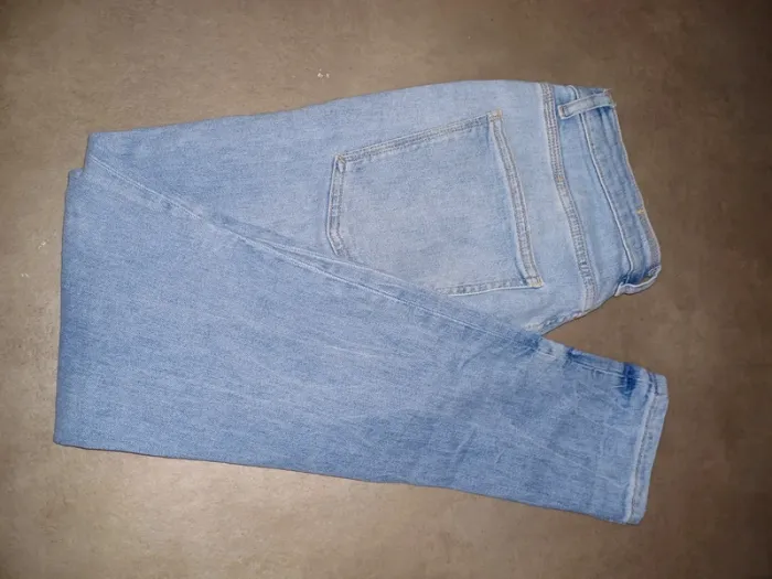 Jeans femme Zara - photo numéro 3