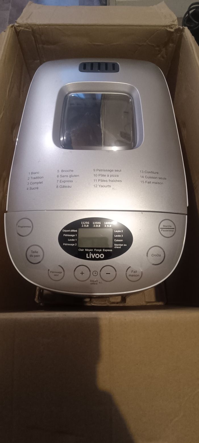 Superbe machine à pain livoo - photo numéro 4