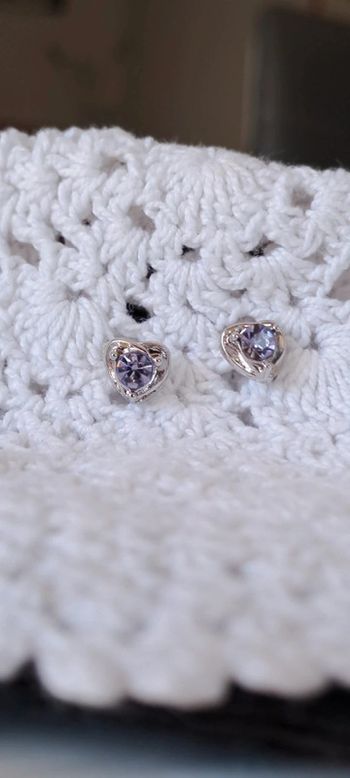 Clous d'oreilles cœur