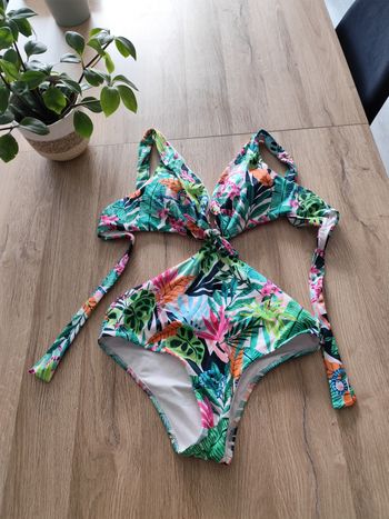 Maillot de bain fleuri