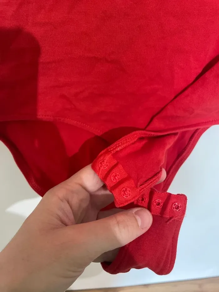 body rouge kiabi tS - photo numéro 4