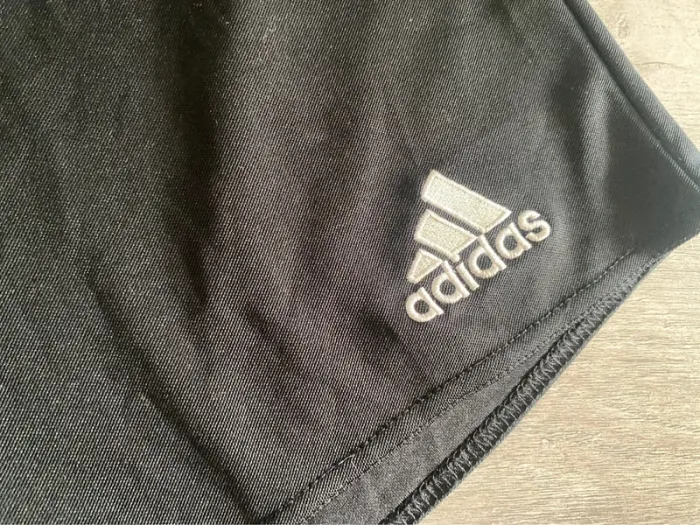 Short Adidas noir taille M - photo numéro 4