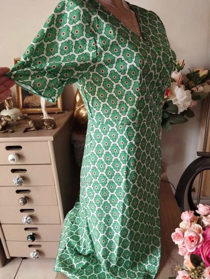 🌿Robe Verte Légère Croisée Graphique T34/36🌿 - photo numéro 10