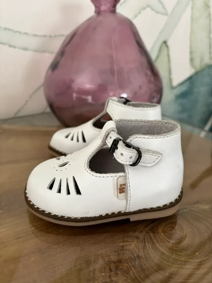 Chaussures blanches 18 Little mary