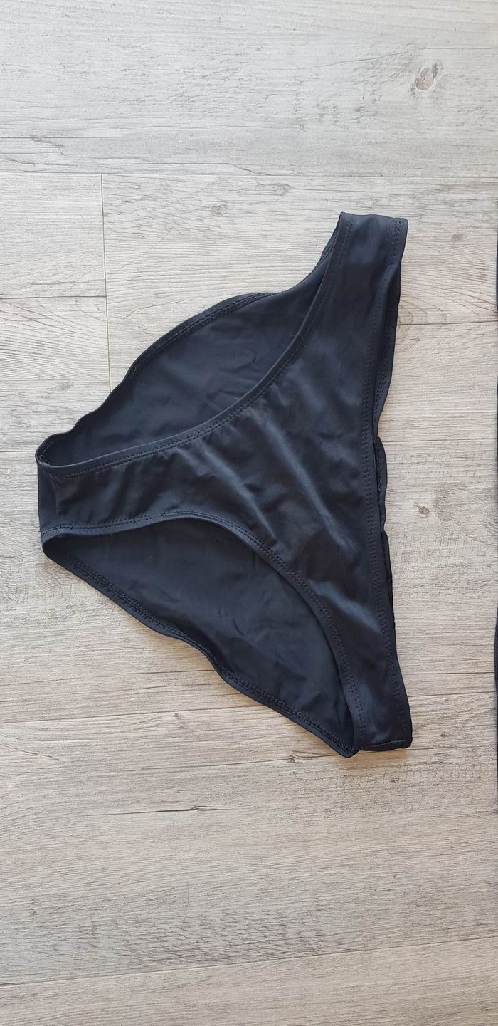 Maillot de bain 2 pièces - photo numéro 3