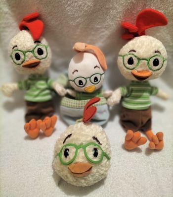 Lot peluches chicken little