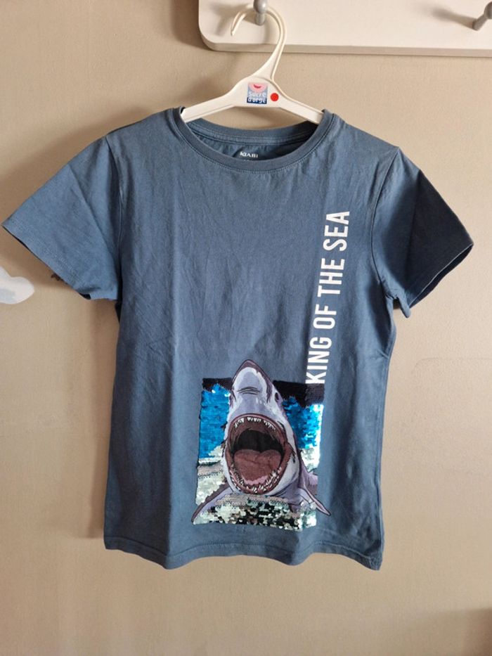 Tee-shirt garçon 👦 requin 🦈 - photo numéro 3