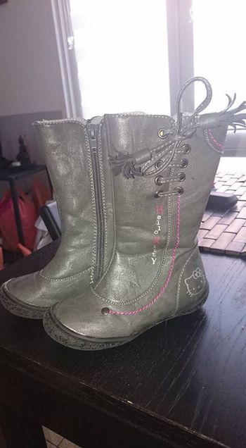 Bottes Hello Kitty pointure 24