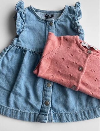 Tenue Bébé Fille - 3 mois - Robe et gilet très bon état 