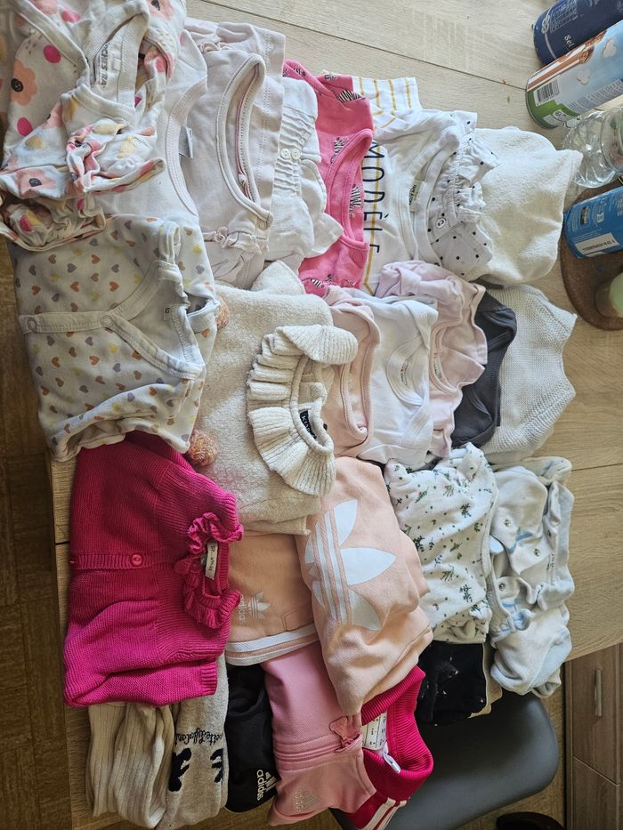 Lot vêtements bébé fille 3mois - photo numéro 2