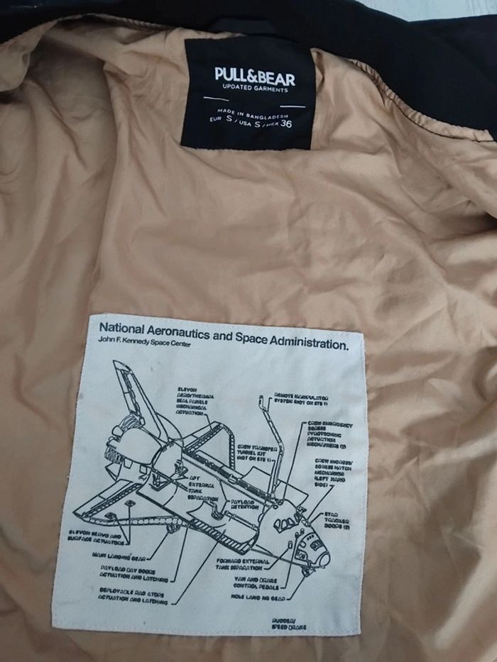 Blouson, pull and Bear - photo numéro 4