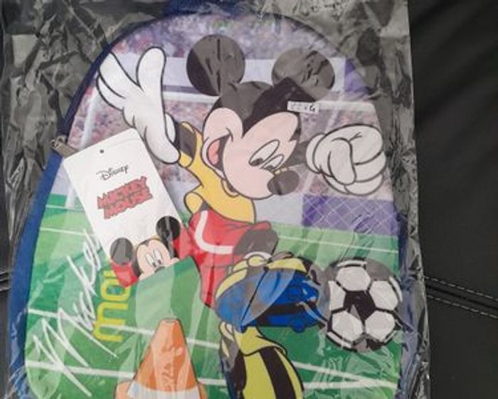beau petit sac a dos mickey bleu