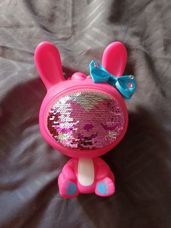 A saisir , tres joli  jouet " les zequins " rose! 