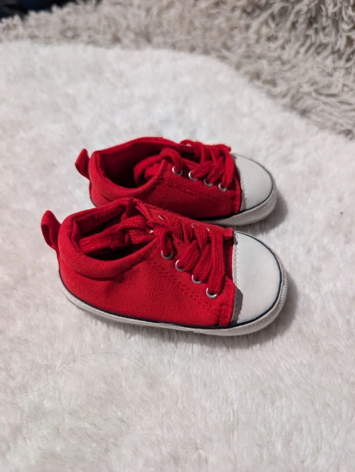 Chaussure en tissu taille 20 - photo numéro 2