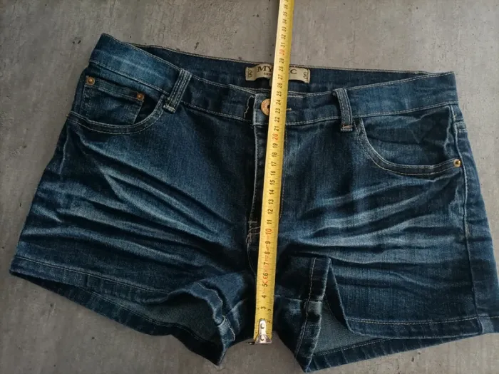 Short Jean - photo numéro 5