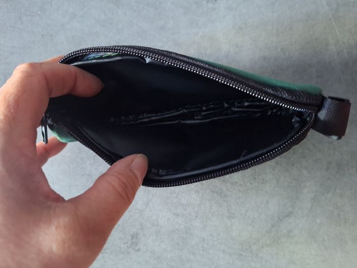 Petite trousse avec mousqueton neuve - photo numéro 3