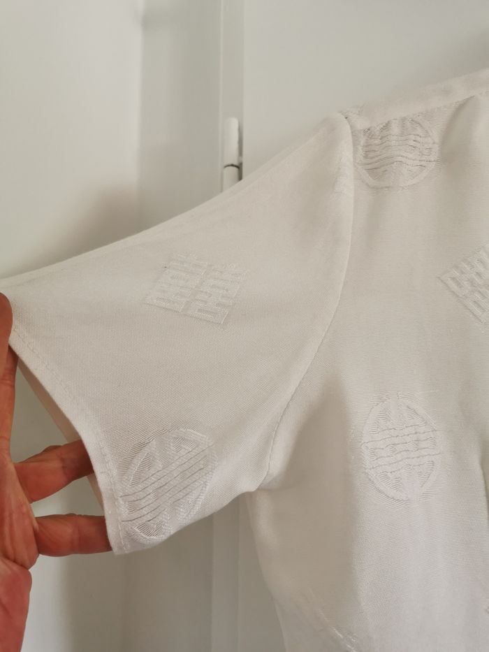 Veste en soie écru motifs idéogrammes brodés - photo numéro 5