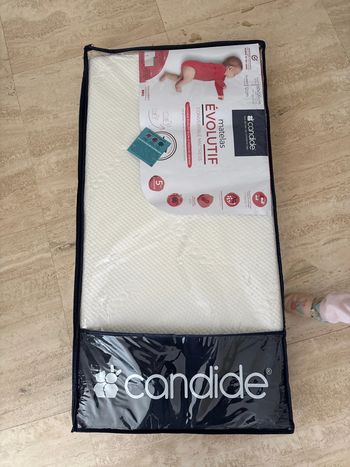 Matelas 60x120 candide neuf