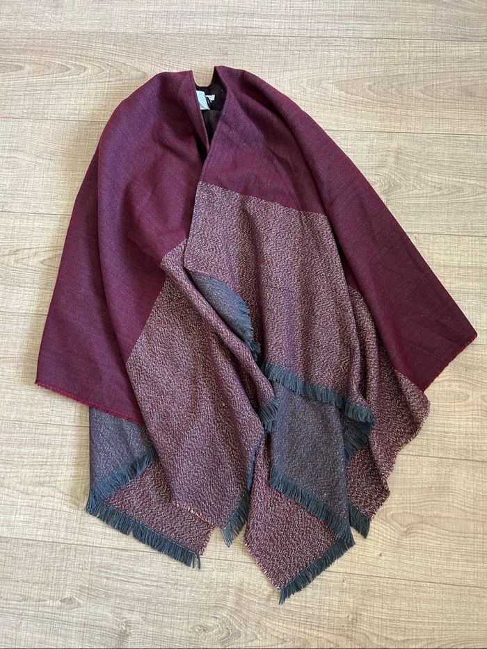 Poncho bordeaux et doré les Petites Bombes taille unique jamais porté - photo numéro 7