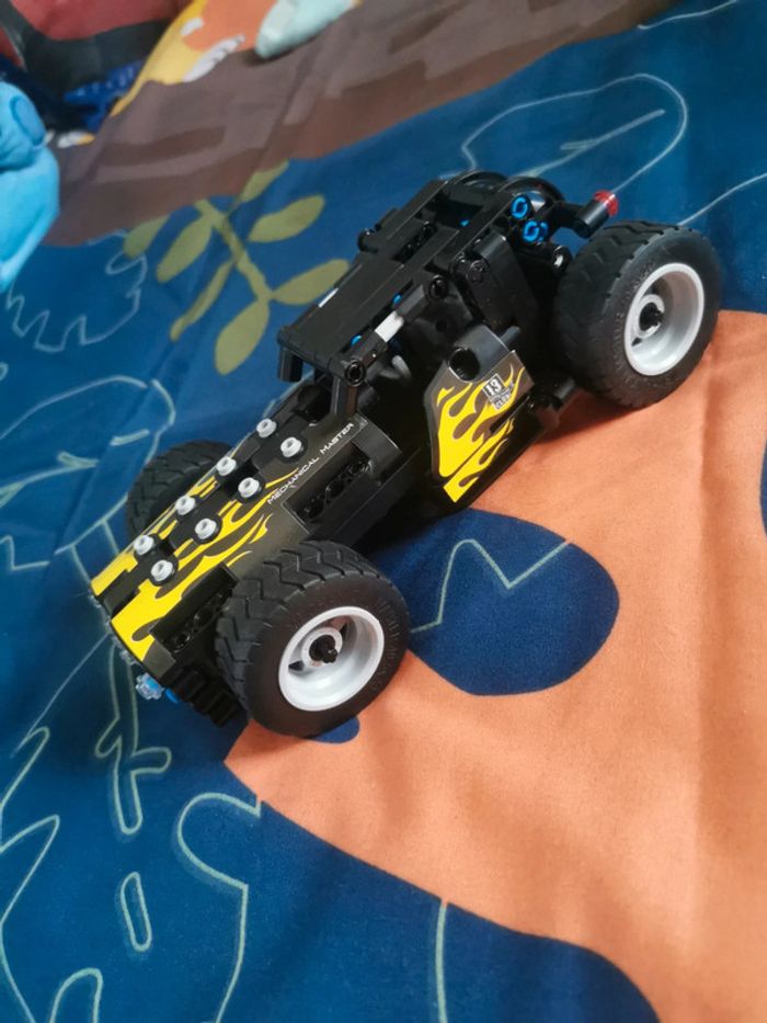 Voiture lego mechanical master - photo numéro 4