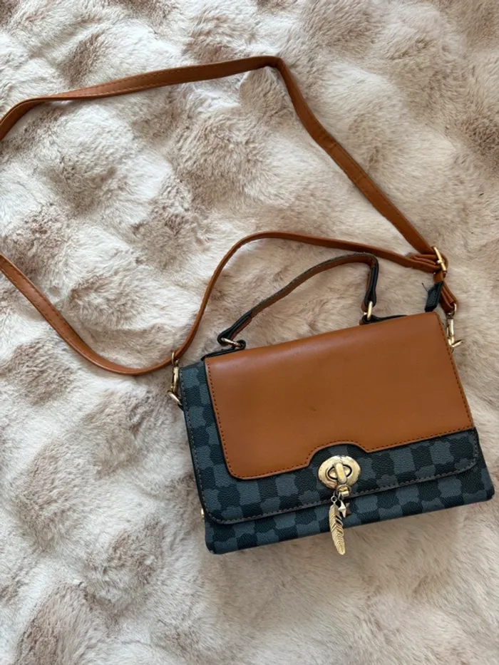 Sac à bandoulière damier noir et marron