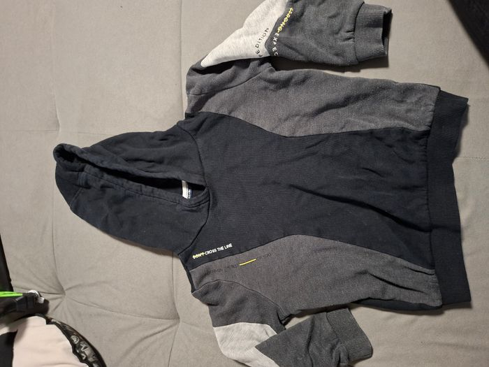 Sweat a capuche