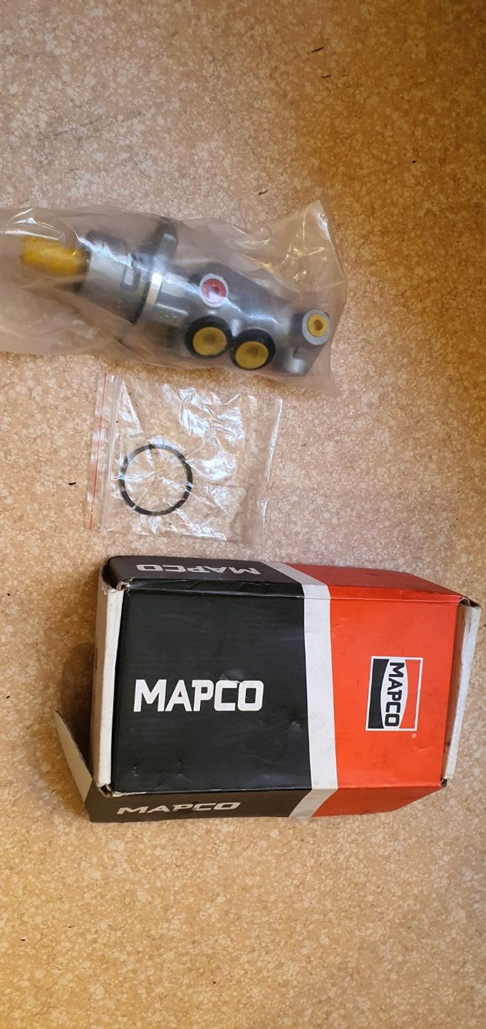 Maitre cylindre de frein - photo numéro 2