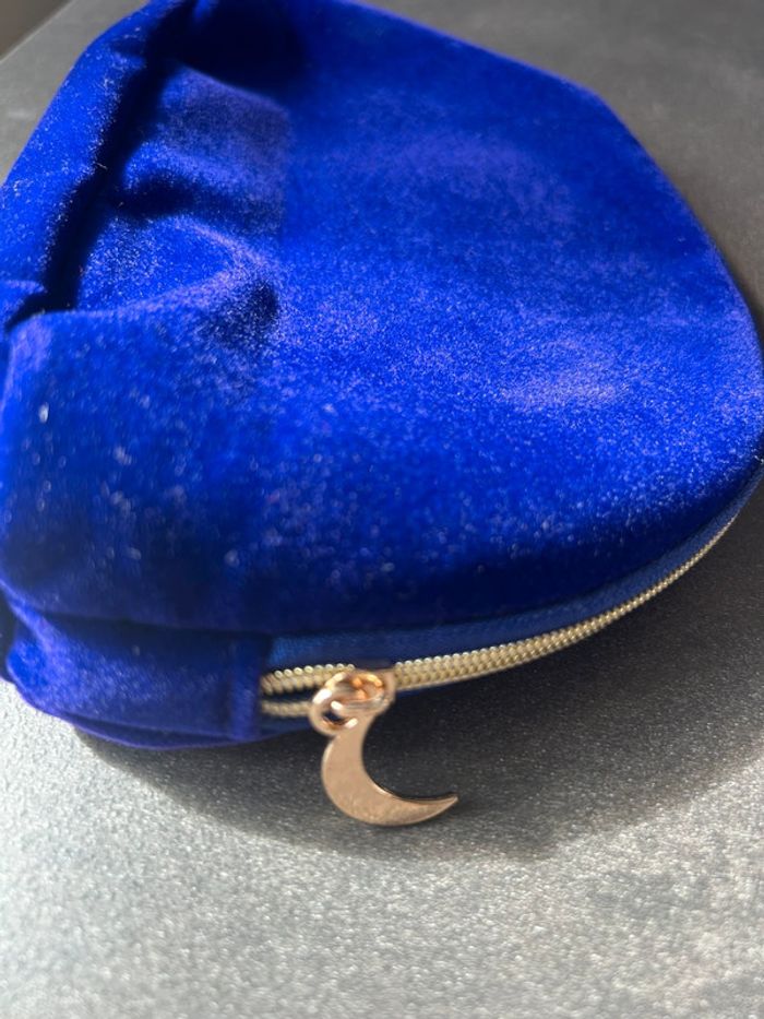 Pochettes en velours neuve Yves rocher - photo numéro 4