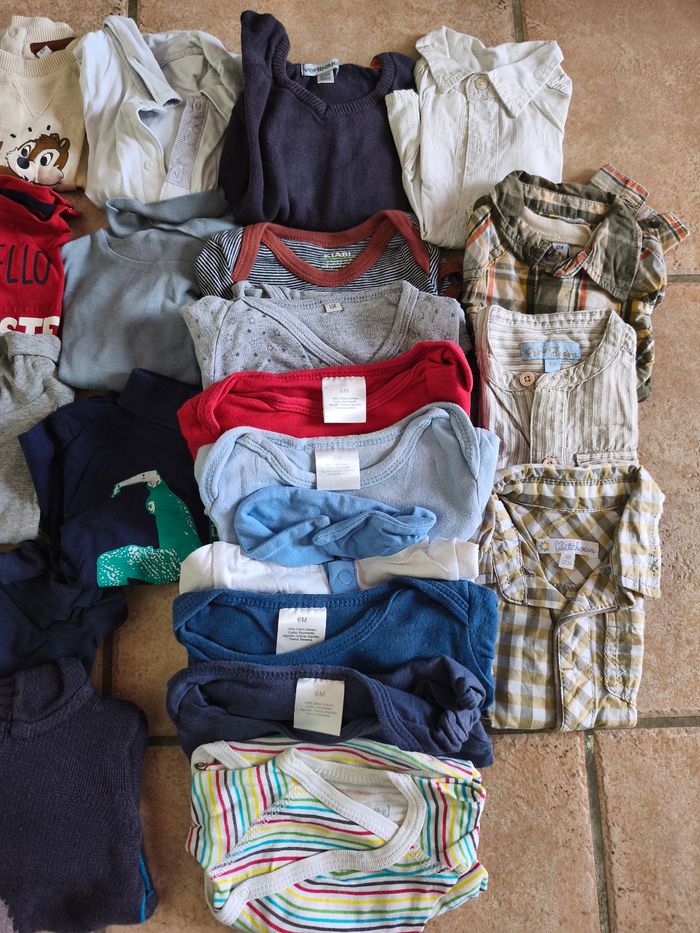 Lot vêtements garçon 6 mois hiver. - photo numéro 2