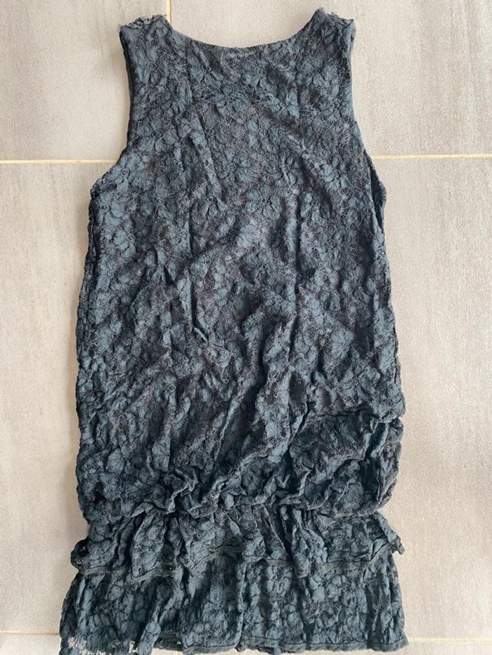 Tunique noire neuve - photo numéro 3