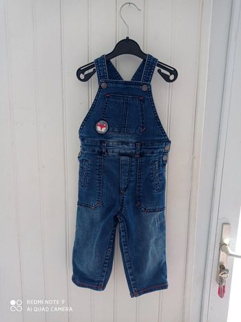 Salopette taille 9 mois