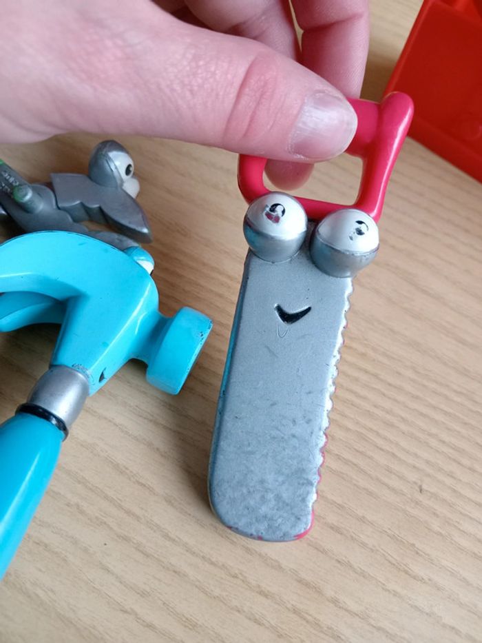 Manny et c'est outils - photo numéro 9