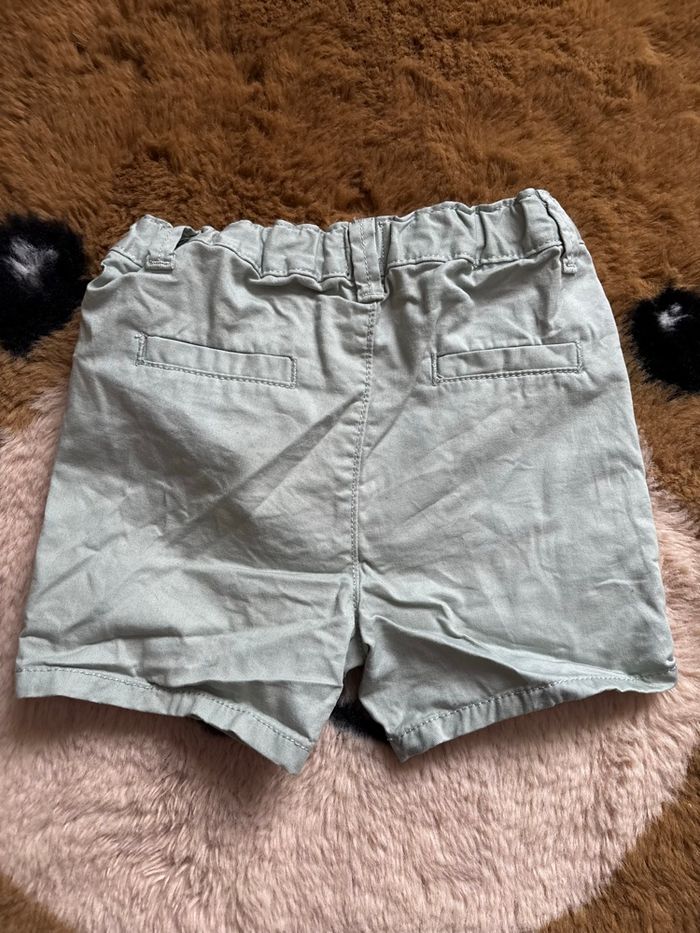 Short chino vert clair KIABI t.12m - photo numéro 4