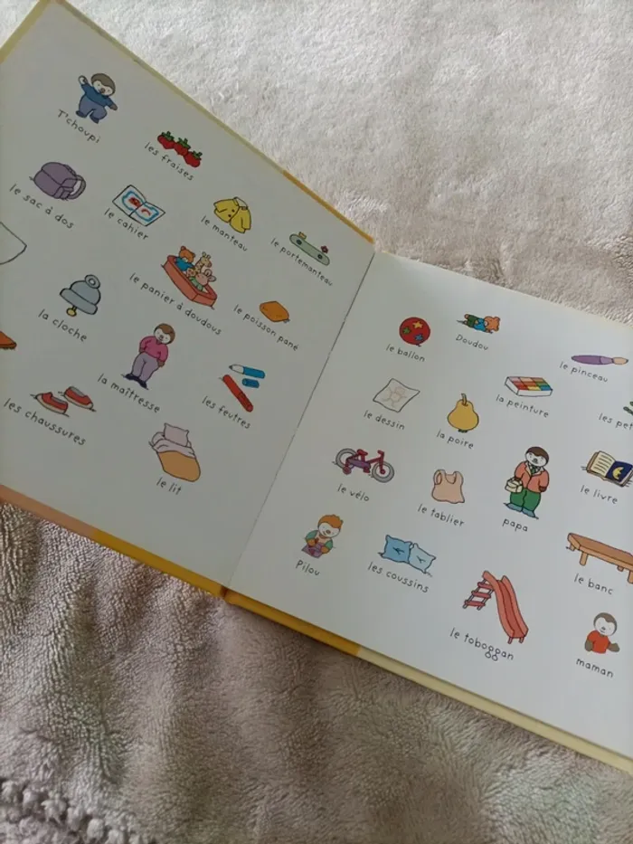 Livre T'choupi à l'école - histoire à deux voix - photo numéro 8