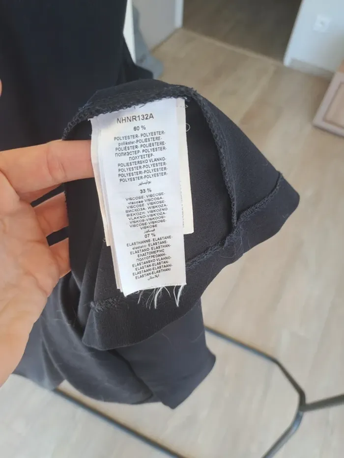 Robe très élégante - photo numéro 4