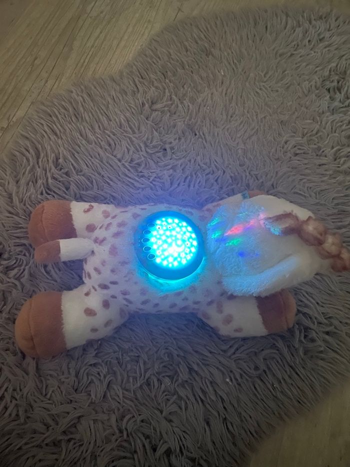 Veilleuse Sophie la Girafe - Peluche Light And Dreams - photo numéro 6