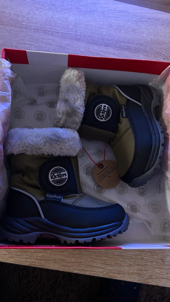 Bottines / après ski Kickers Jump Snow pointure 22 neufs