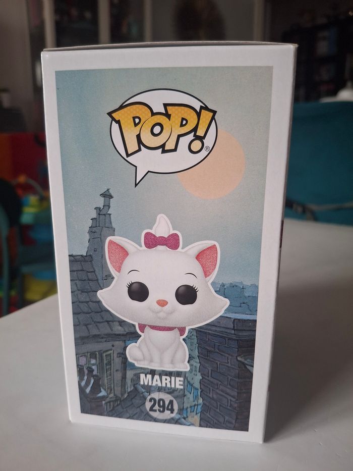 Funko pop Marie spécial edition diamond aristocats - photo numéro 4