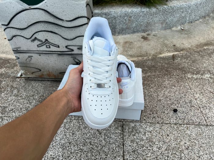 Nike Air Force 1 Low '07 White 45 - photo numéro 4