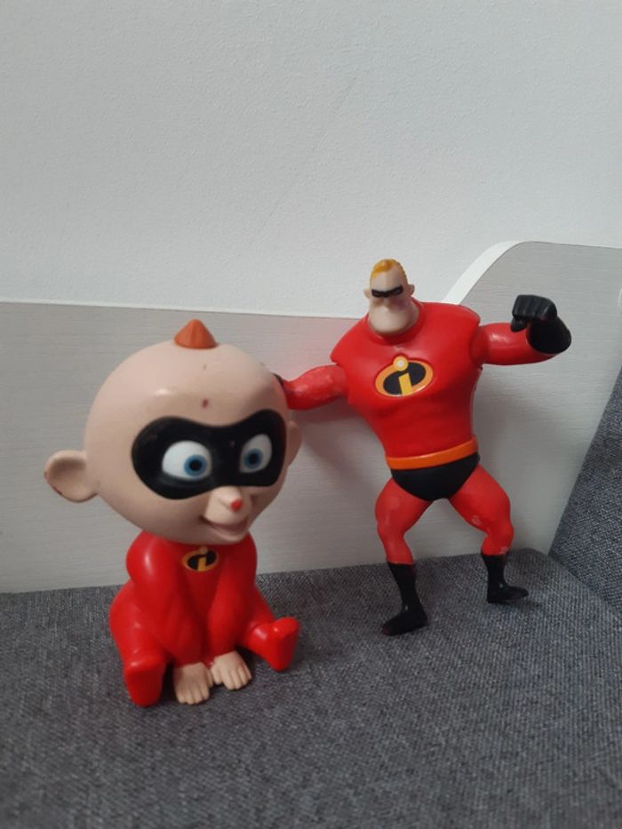 Lot de 2 figurines Disney / Pixar McDonald's Les Indestructibles