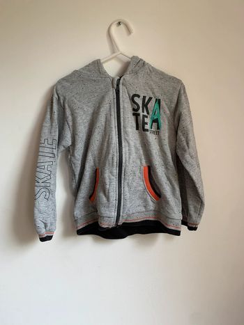 Veste à capuche 3 ans