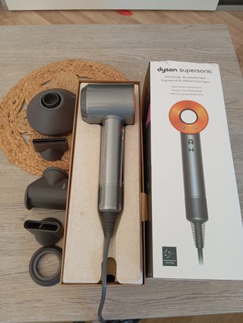 Dyson, Supersonic, sèche-cheveux