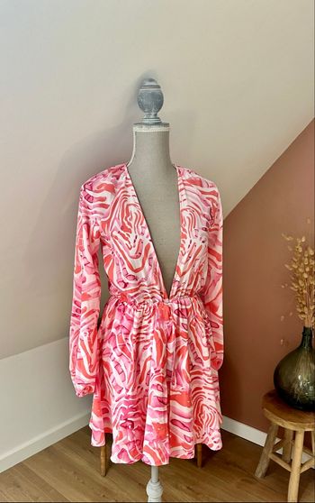 🍃 Robe mi-longue blanc & rose – Love & Lemonade – Taille XS – Très bon état