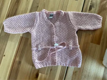 Gilet tape à l’œil rose fil argenté