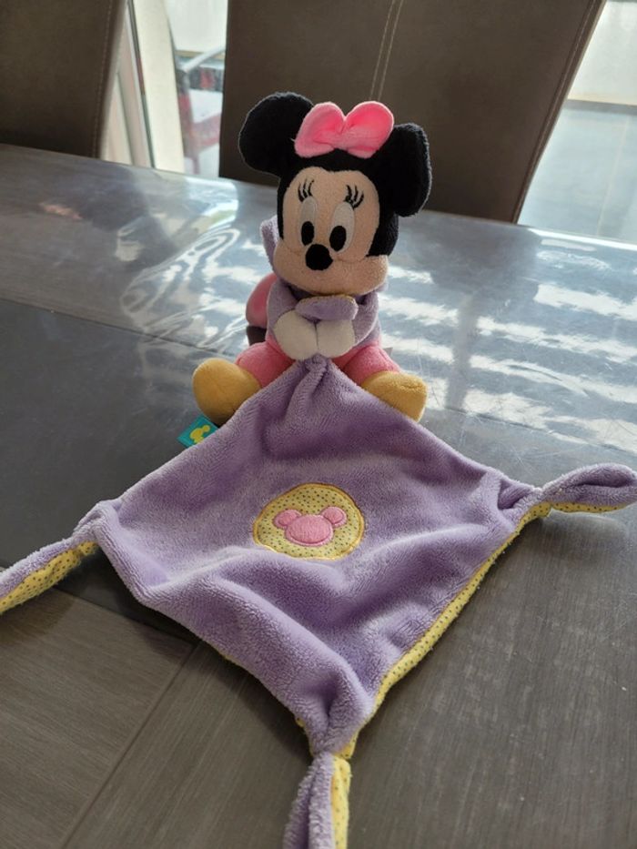 Doudou minnie