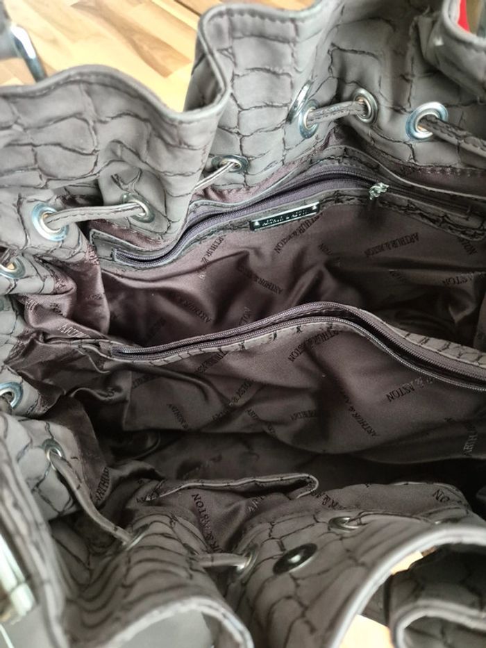 Sac neuf Arthur et Aston - photo numéro 4