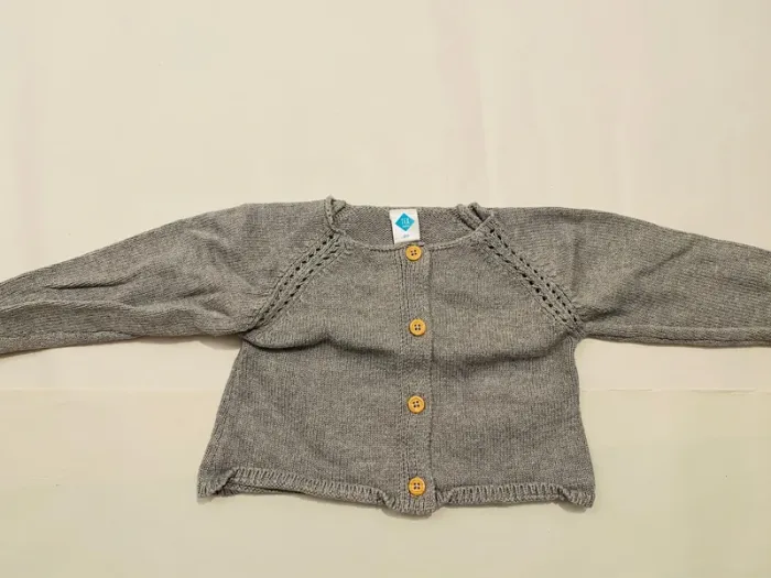 Lot 3 gilets fille 9 mois - photo numéro 4