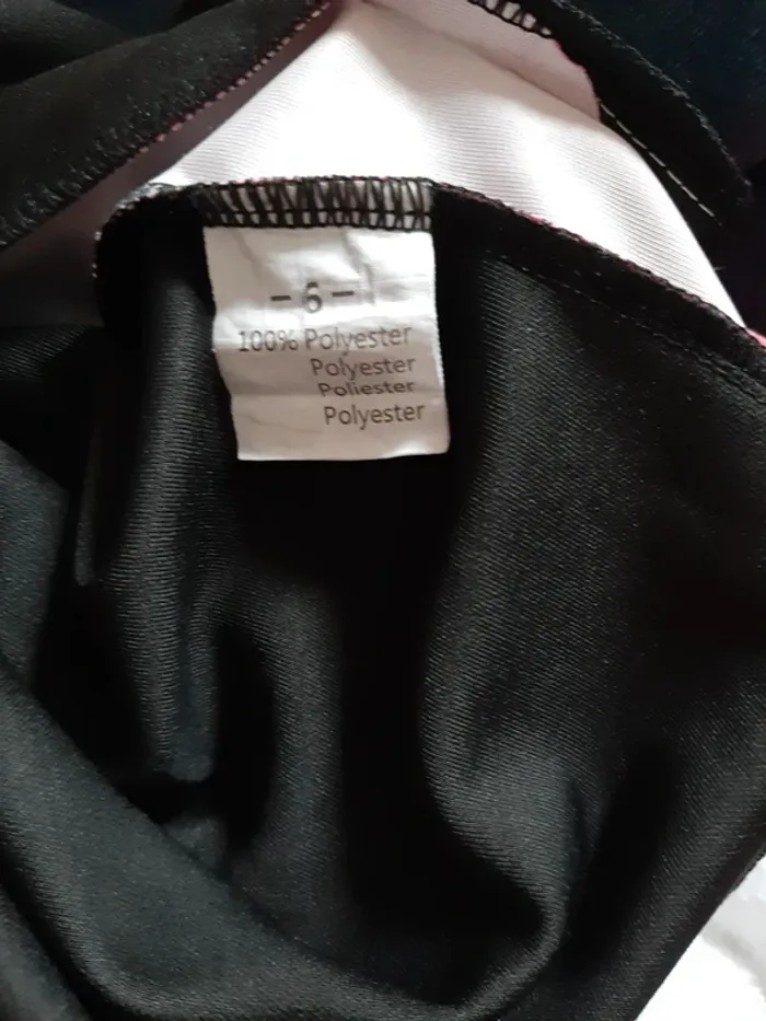 Veste Nike noire étoilée et rose 6 ans - photo numéro 5