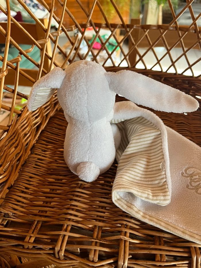 Doudou lapin mouchoir - photo numéro 4