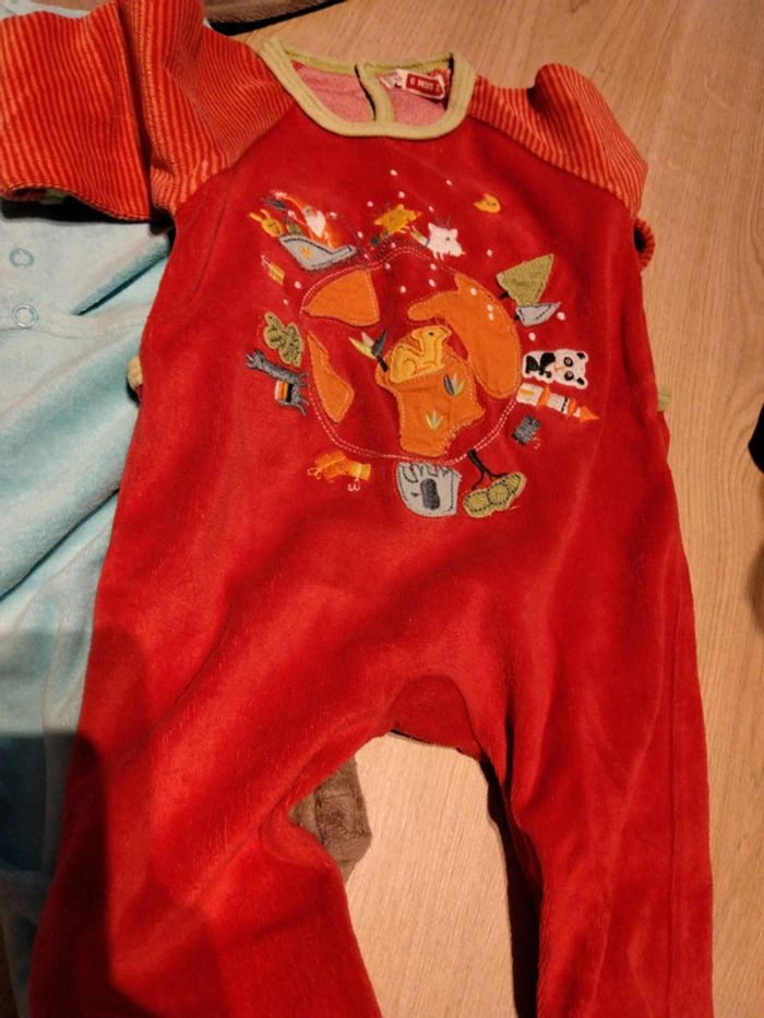2 pyjamas 6 mois velours - photo numéro 4